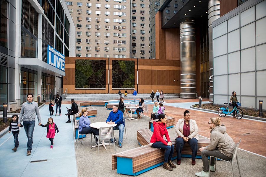 IBX Office Courtyard Of 1901 